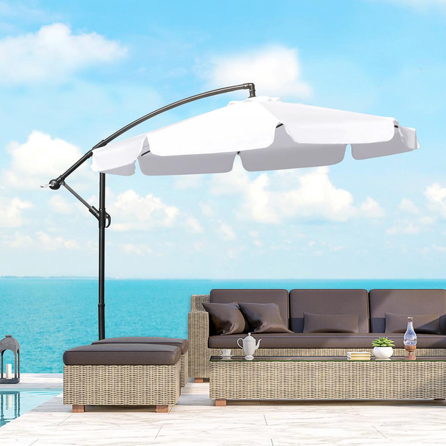 Cantilever Umbrella 8.7' x 8.7' x 8.7' White in Patio & Garden Furniture