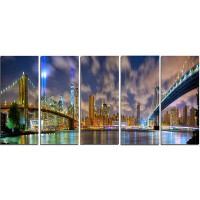 Made in Canada - Design Art Manhattan in Memory of September 11 5 Piece Wall Art on Wrapped Canvas Set