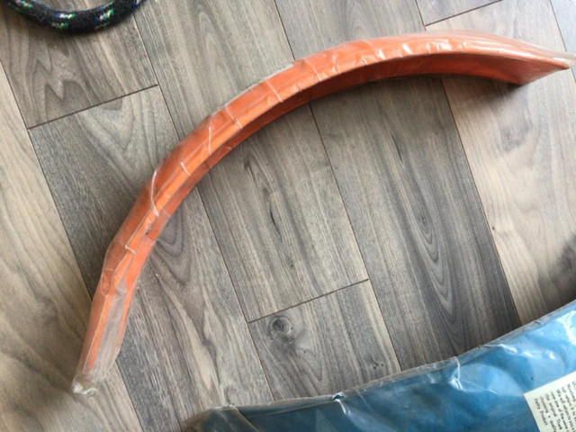 NOS Early Preston Petty 4” Round Top Front Fender in Motorcycle Parts & Accessories in Alberta - Image 3