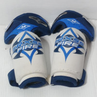 VIC Hockey Shin Pads - M - Pre-owned - FEDYK9
