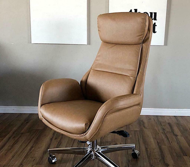 Mid Century Modern Leather Swivel Computer Office Desk Arm Chair MCM Chairs in Chairs & Recliners