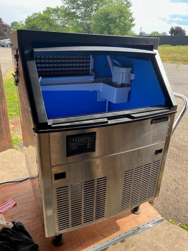 USED Snooker Ice Machine 160LBS/24HRS Capacity, FOR01658 in Industrial Kitchen Supplies - Image 3