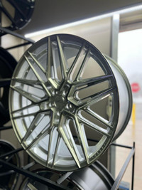 Set Of Four Brand New VOSSEN HF7 SILVER 22 INCH STAGGARED SET