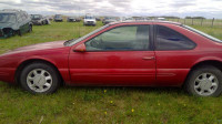 Parting out / WRECKING: 1996 Ford Thunderbird * Parts * RWD * V8