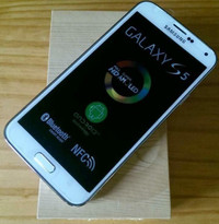Brand New Open Box Samsung Galaxy S5 16gb white/grey unlocked in mint condition!