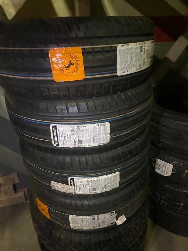 SET OF TWO BRAND NEW 235 / 55 R17 CONTINENTAL  CONTI SPORT CONTACT 2 MO TIRES !!! in Tires & Rims in Toronto (GTA) - Image 2