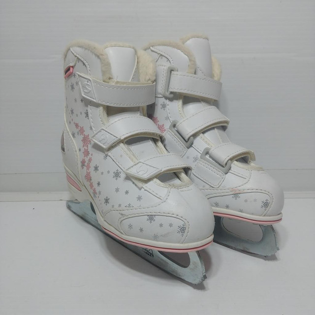 Jackson Kids Figure Skates - Size 13J - Pre-owned - UJ3LS2 in Other in Calgary