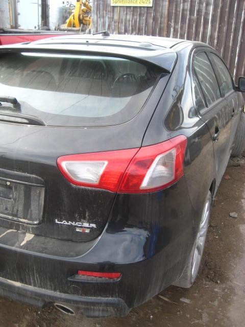 2009 Mitsubishi Lancer RALLIART Manuelle pour piece # for parts # part out in Auto Body Parts in Québec - Image 2
