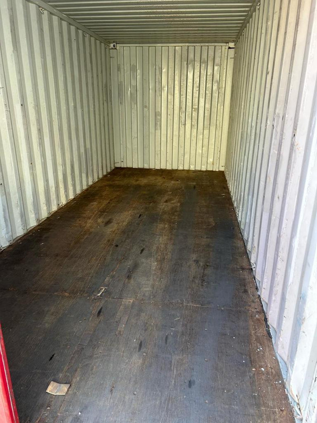 20’ Used Container 209274 in Storage Containers in Chatham-Kent - Image 2