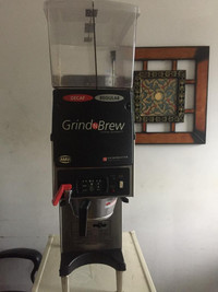 Grindmaster  Dual Hopper  Airpot Grind and Brew Coffee Grinder and Automatic Brewer