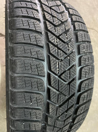 4 pneus dhiver P245/35R19 93W Pirelli Winter SottoZero Series 3 17.5% dusure, mesure 9-7-8-9/32