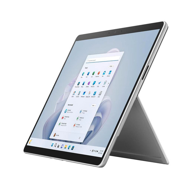 Surface Pro 9 (Intel Core i5 - 16GB RAM - 256GB - Intel Iris Xe Graphics - Platinum - Consumer) in iPads & Tablets