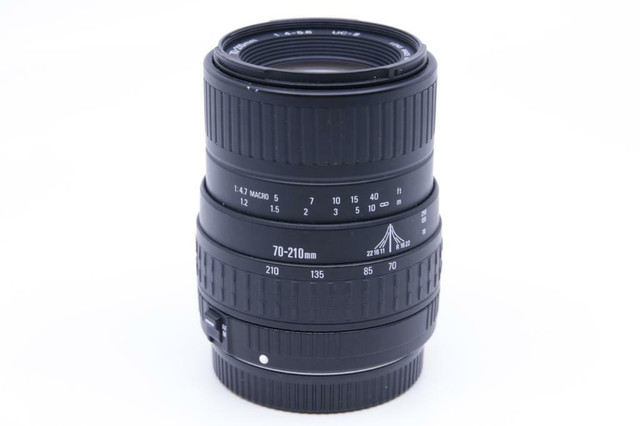 Sigma 70-210mm f/4-5.6 UC-II for Canon-Used   (ID-1187)   BJ PHOTO in Cameras & Camcorders - Image 3