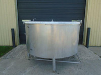 Sanitary SS Jacketed Mix Tank - 600 Imperial Gallons