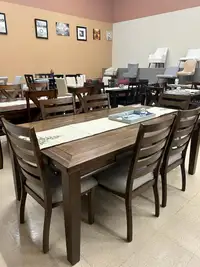 Wooden Dining Room Furniture! 7PC Dining Set Kijiji