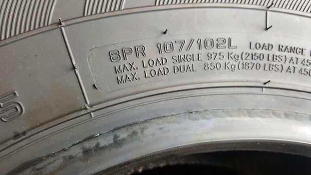 205/75/15 ST 4 pneus de remorque NEUF in Tires & Rims in Greater Montréal - Image 2
