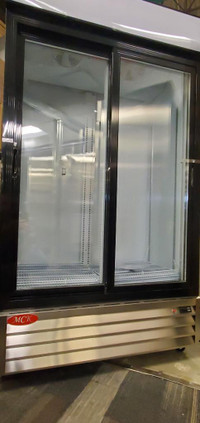 Cooler, brand new, 2 sliding doors, Stainless Steel, 2 years warranty, 46W x 26D x 80H