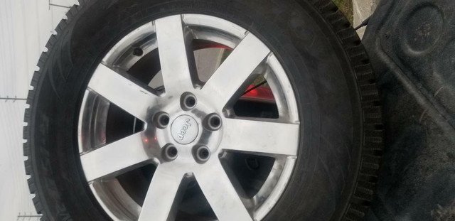 ONE ONLY . BRAND NEW JEEP WRANGLER WHEEL WITH BRAND NEW 275 / 65 / 18 WINTER TIRE in Tires & Rims in Ontario