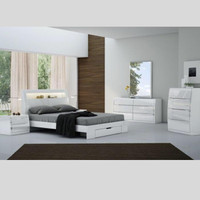 White Lacquer Finish Storage Bedset on Sale !! Huge discount Available !!