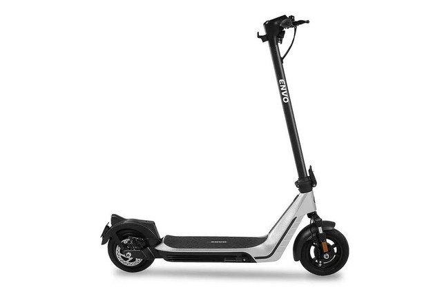 (MTL) NEW ENVO E50 e-Scooter (500W + Up to 50km of Range) in eBike in City of Montréal - Image 2