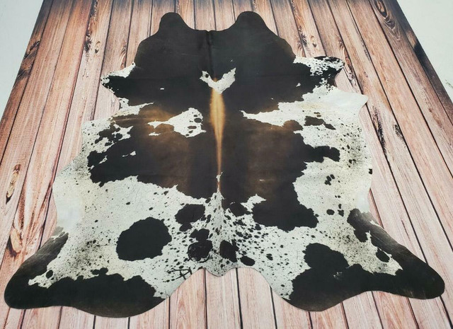 Cowhide rug real, natural, genuine, large cow skin rugs free shipping cow hyde in Rugs, Carpets & Runners in Prince Edward Island