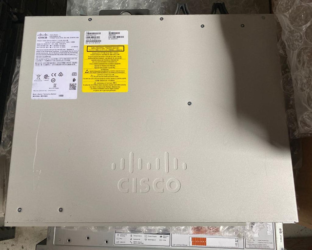 Cisco C9200-48P-E Catalyst 9200 Series 48 PoE+ Port Switch. in Networking - Image 2