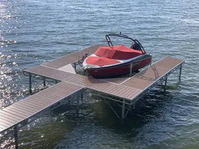 Our Paradise Roll-In dock is the perfect solution for applications that require seasonal removal. It...