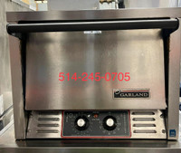Garland Four A Pizza 120V Comme Neuf. Electric pizza oven like new.