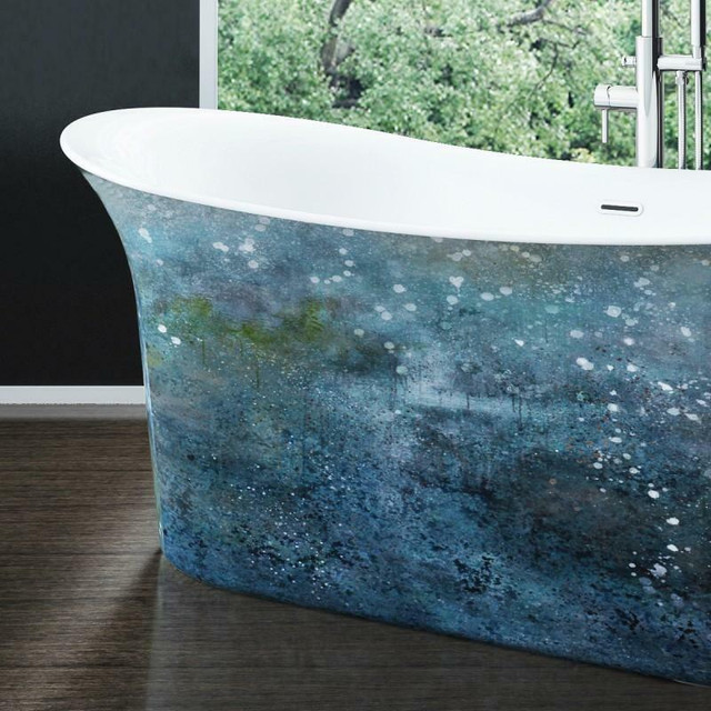 66 x 31 Contemporary painted - Pure acrylic fiberglass Stand alone Bathtub in Plumbing, Sinks, Toilets & Showers - Image 2