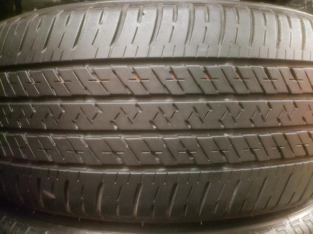 (T72) 1 Pneu Ete - 1 Summer Tire 235-55-18 Bridgestone 6/32 in Tires & Rims in Greater Montréal