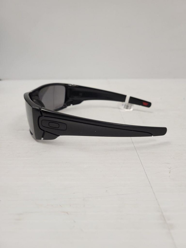 (50190-1) Oakley 6019 Sunglasses in Jewellery & Watches in Alberta - Image 3