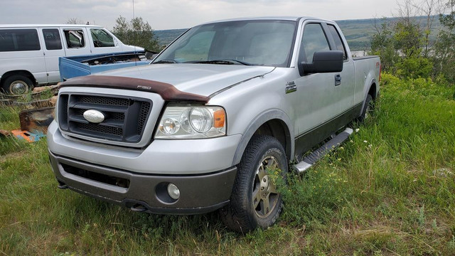 Parting out WRECKING: 2007 Ford F-150 in Other Parts & Accessories - Image 2