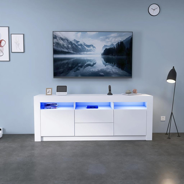 NEW MODERN HIGH GLOSS LED TV STAND CABINET WHITE HDTS045W in Other in Alberta