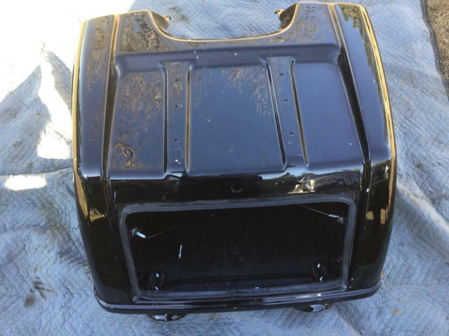 2009-2021 Harley-Davidson FLHTCUTG Tri Glide Body Box in Motorcycle Parts & Accessories in Québec - Image 2
