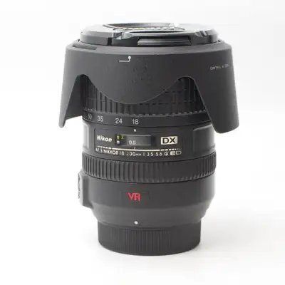 Nikon AF-S DX NIKKOR 18-200mm f3.5-5.6 (ID - 2034)