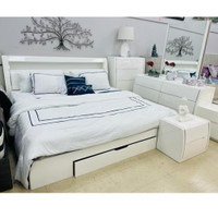 Modern Bedroom Set on Discount! Huge Sale!!