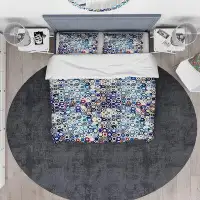 East Urban Home Designart Retro Stars and Dots in Disco Style Duvet Cover Set