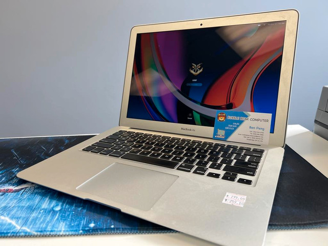 Apple MacBook Air 13inch A1466 i5 Hot sale in Laptops in Toronto (GTA)