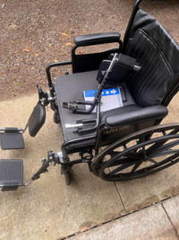 ezee life wheel chair 18x16 with leg raisers