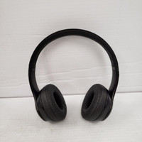 (52356-1) Apple A1796 Beats Solo 3 Headphones