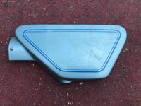 1976 1977 Yamaha XS750 Special Left Battery Sidecover