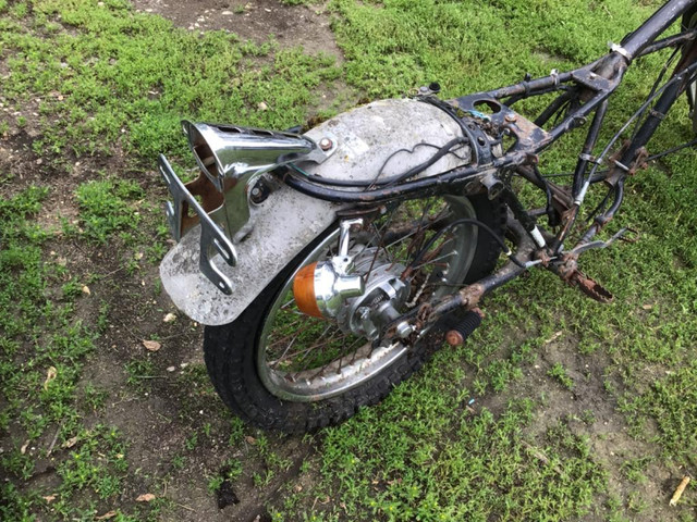 For Parts 1975 Honda MT125 Elsinore in Motorcycle Parts & Accessories in British Columbia - Image 3