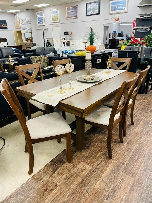Solidwood Dining Room Furniture! Kijiji Sale!! in Dining Tables & Sets in Ontario - Image 3