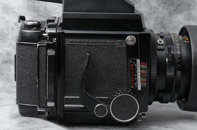 Mamiya RB67  127mm Lens Viewfinder, Film Back, 50mm F4.5 Lens, 80mm F3.8 Lens, Pro S Revolving Film Back (ID: C-670-TL in Cameras & Camcorders - Image 3