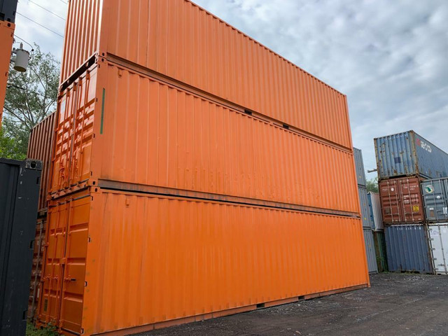 Conteneurs maritime containers in Other Business & Industrial in Laurentides