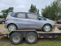 WRECKING / PARTING OUT: 2009 Honda fit parts