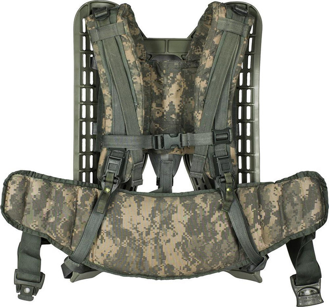 US Military Surplus M.O.L.L.E. Backpack Frame with Harness in Fishing, Camping & Outdoors - Image 3