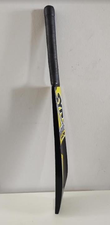 Cricket Bat - Synco Brand - $35.00 in Other in Ontario - Image 4