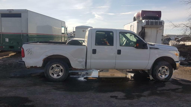2012 F250 CREW CAB 6.2L 4x4 For Parting Out in Auto Body Parts in Manitoba