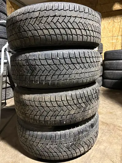 Barely Used 245/65/17 Michelin X-Ice Snow SUV 111T For $450 Firm
